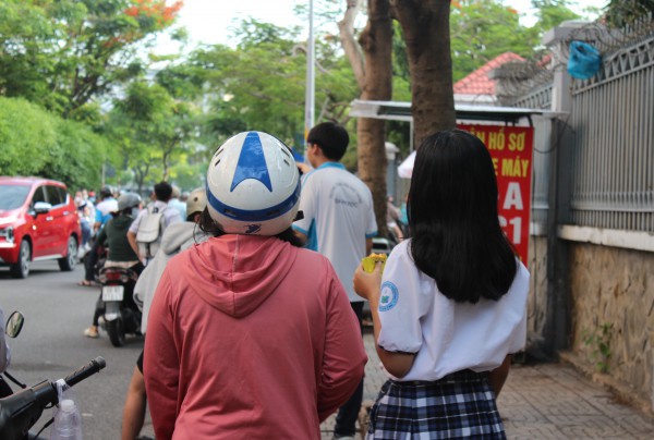Kỳ thi tốt nghiệp THPT, nhìn ra ý thức của không ít thí sinh
