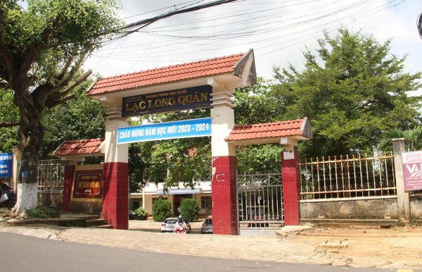 Làm rõ trách nhiệm vụ học sinh lớp 9 nhưng chỉ có học bạ lớp 6 Làm rõ trách nhiệm vụ học sinh lớp 9 nhưng chỉ có học bạ lớp 6