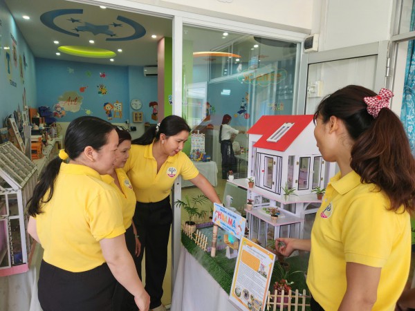 Làm sao để giáo viên mầm non hạnh phúc hơn?