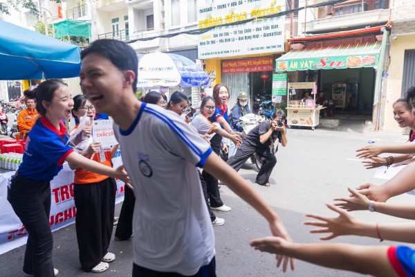 Lần đầu thi toán theo chương trình mới ‘không thể lụi’, thí sinh sợ phần nào? Lần đầu thi toán theo chương trình mới ‘không thể lụi’, thí sinh sợ phần nào?