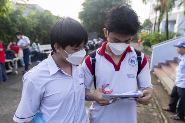 Lần đầu xuất hiện, câu trả lời ngắn và đúng sai khiến thí sinh lo, vì sao?