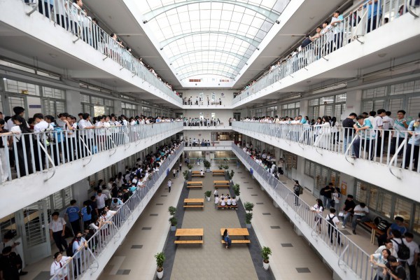 Lan truyền đề thi đánh giá năng lực tự biên 'giống hoàn toàn' đề chính thức