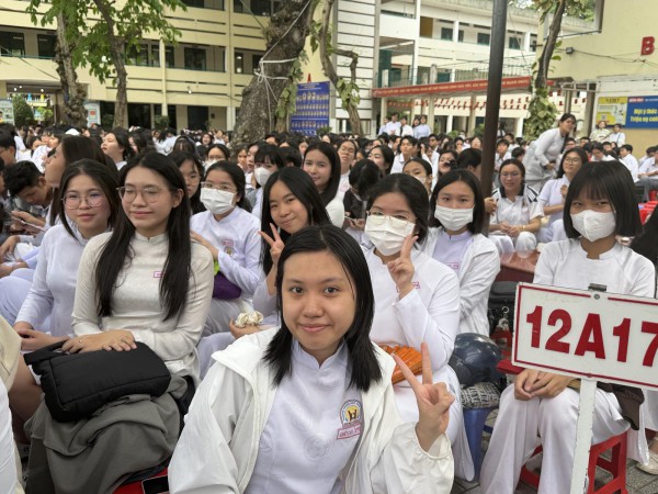 Lịch thi tốt nghiệp THPT 2026 và những lưu ý quan trọng trước ngày thi Lịch thi tốt nghiệp THPT 2026 và những lưu ý quan trọng trước ngày thi