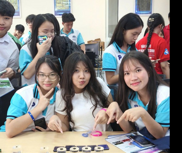 Lịch tuyển sinh lớp 10 Trường Phổ thông Năng khiếu ĐH Quốc gia TP.HCM năm 2026