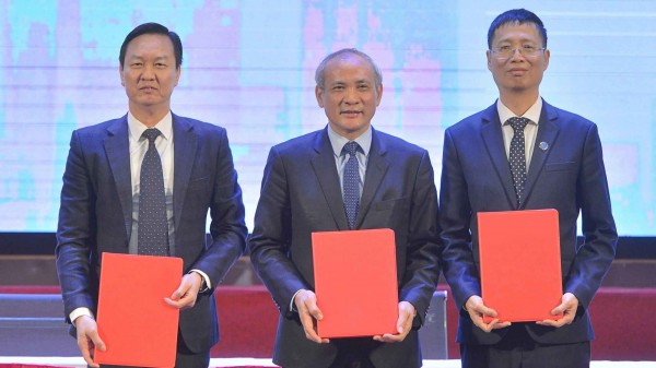 Mang đến cơ hội việc làm cho hàng nghìn sinh viên Mang đến cơ hội việc làm cho hàng nghìn sinh viên