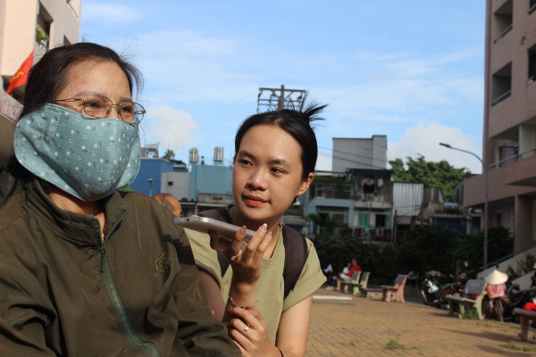 Mẹ học hết lớp 8 mong con đậu đại học ngành trí tuệ nhân tạo