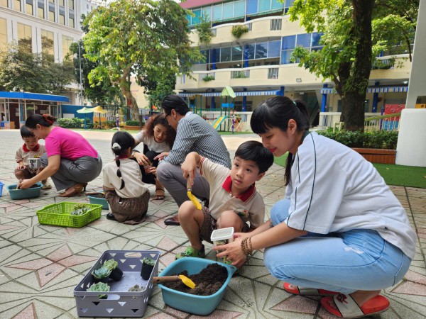 Minh bạch với lớp học mở