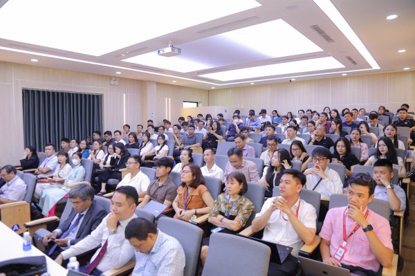 Mở rộng đầu vào sau đại học: Liệu có nguy cơ 'lạm phát' tiến sĩ ? Mở rộng đầu vào sau đại học: Liệu có nguy cơ 'lạm phát' tiến sĩ ?
