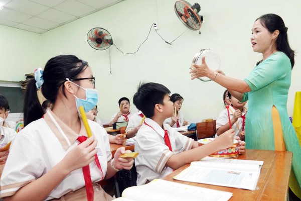 Mời nghệ sĩ, vận động viên dạy học sao cho hiệu quả?