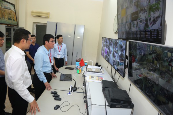 Một thí sinh Một thí sinh