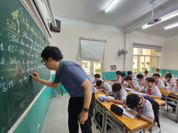 Một tuần để điều chỉnh nguyện vọng lớp 10: Giáo viên đưa ra lời khuyên