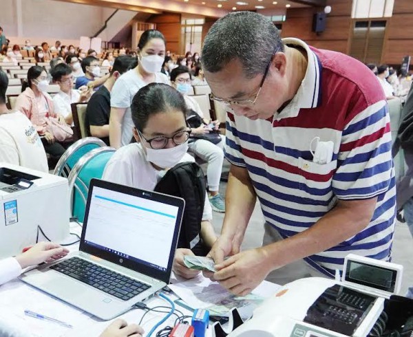 Năm học 2023-2024, sinh viên có thể vay tiền học tập ở đâu? Năm học 2023-2024, sinh viên có thể vay tiền học tập ở đâu?