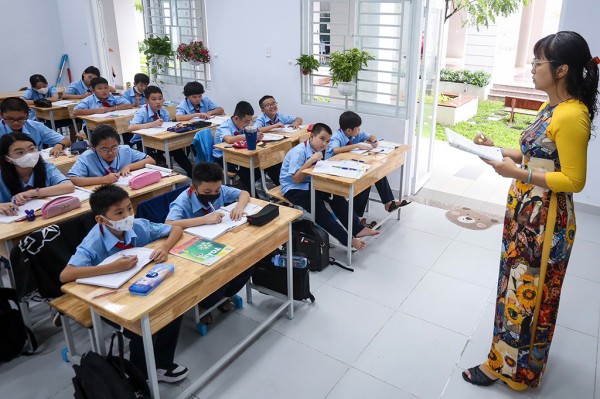 Nên giao quyền tuyển dụng, điều động nhà giáo cho ai?