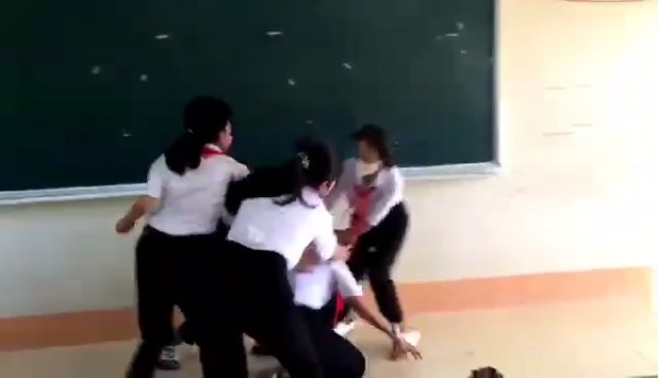 Nên nhìn thẳng thắn vào thực trạng bạo lực học đường