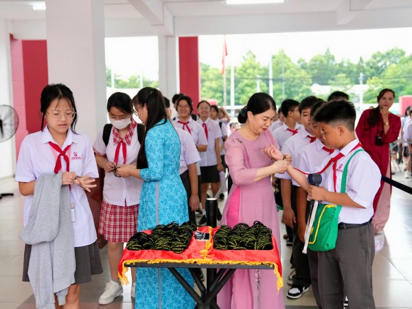 Nếu áp dụng hệ số lương đặc thù, bảng lương nhà giáo thế nào từ 1.1.2026? Nếu áp dụng hệ số lương đặc thù, bảng lương nhà giáo thế nào từ 1.1.2026?