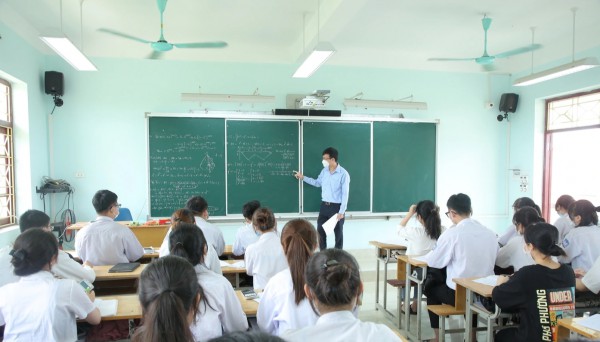 Ngân sách chi trả cho việc dạy thêm trong nhà trường Ngân sách chi trả cho việc dạy thêm trong nhà trường
