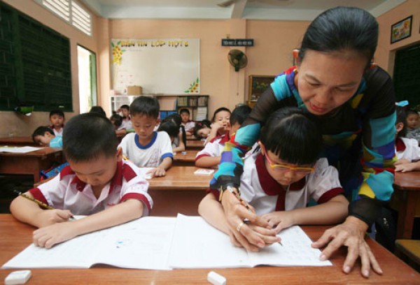 Ngày nhà giáo Việt Nam: Bài học câu chuyện rèn chữ từ cô giáo lớp 1