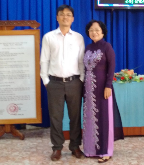 Ngày nhà giáo Việt Nam: Bài học câu chuyện rèn chữ từ cô giáo lớp 1