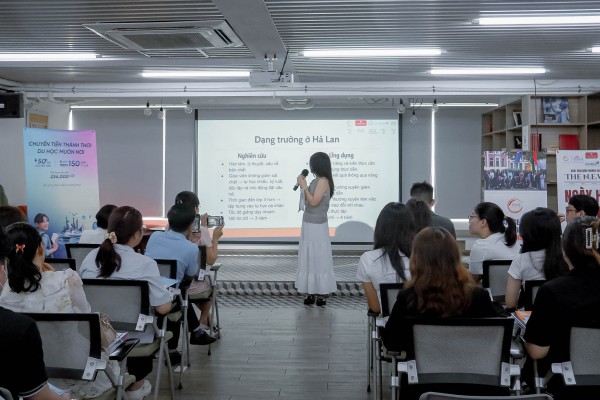 Nghe tư vấn học tập, tìm học bổng tại một nước châu Âu Nghe tư vấn học tập, tìm học bổng tại một nước châu Âu