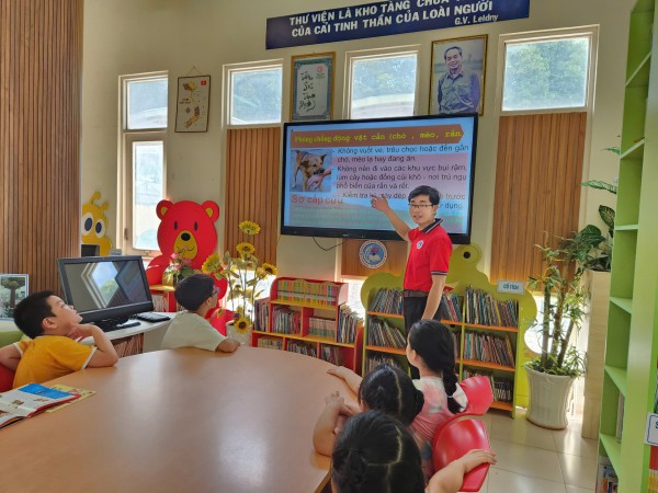 Nghỉ hè ở TP.HCM: Học miễn phí nhảy hiện đại, kỹ năng sống trong trường