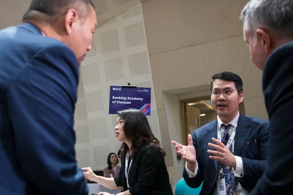Người Việt học chương trình Anh 'tại chỗ' đông hơn gấp ba số du học Anh