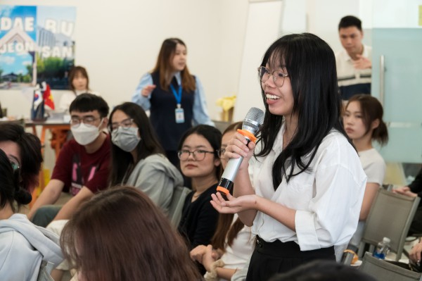 Nhiều ĐH Hàn Quốc mở ngành riêng cho du học sinh, dạy K-pop, K-drama