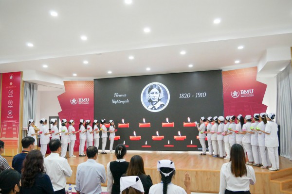 Nhiều hoạt động tri ân các thế hệ điều dưỡng