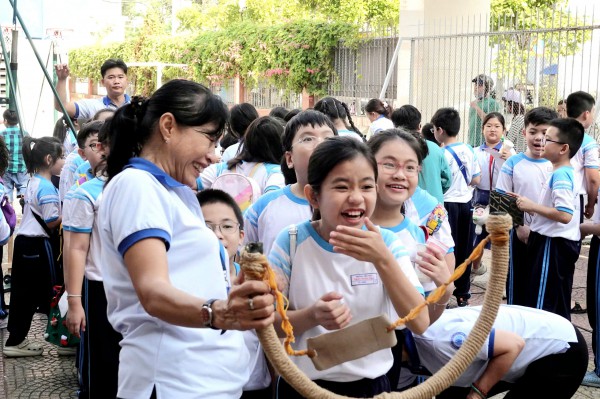 Những 'bài tập tết' lạ lùng