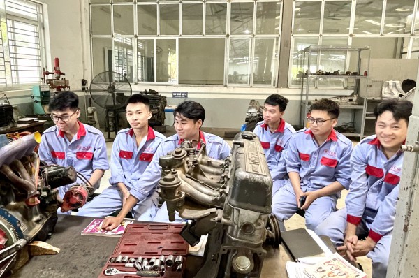 Những ngành nghề khan hiếm nhân lực Những ngành nghề khan hiếm nhân lực