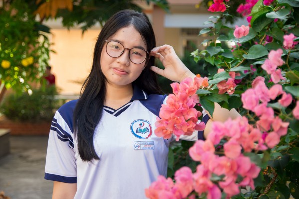 Những nữ sinh vừa học giỏi vừa nhiều tài lẻ