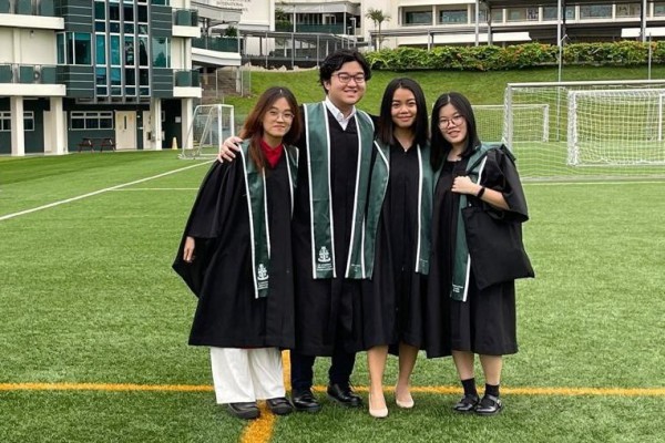 Nữ sinh Việt giành học bổng toàn phần ĐH Harvard nhờ thích đọc truyện ngôn tình