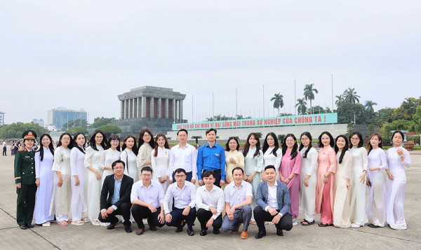 Nữ sinh ĐH Duy Tân đạt Giải Nữ sinh Khoa học Công nghệ Việt Nam 2025