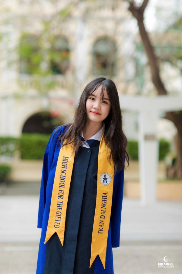 Nữ thủ khoa lớp 10 đầu tiên Trường Phổ thông Năng khiếu: Cú đúp điểm tuyệt đối toán Nữ thủ khoa lớp 10 đầu tiên Trường Phổ thông Năng khiếu: Cú đúp điểm tuyệt đối toán