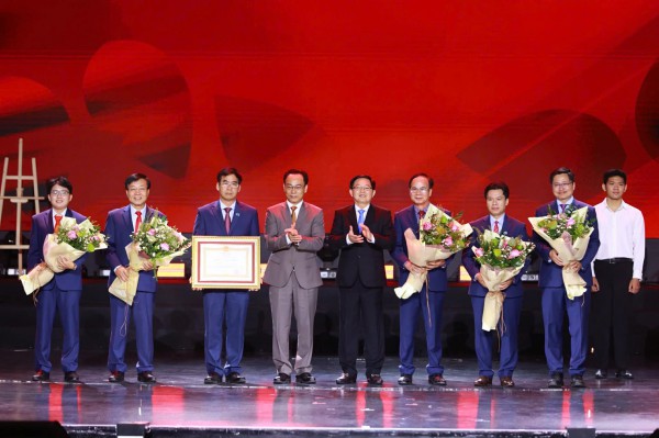 Phó thủ tướng kỳ vọng Trường ĐH Luật TP.HCM vươn tầm khu vực, quốc tế Phó thủ tướng kỳ vọng Trường ĐH Luật TP.HCM vươn tầm khu vực, quốc tế