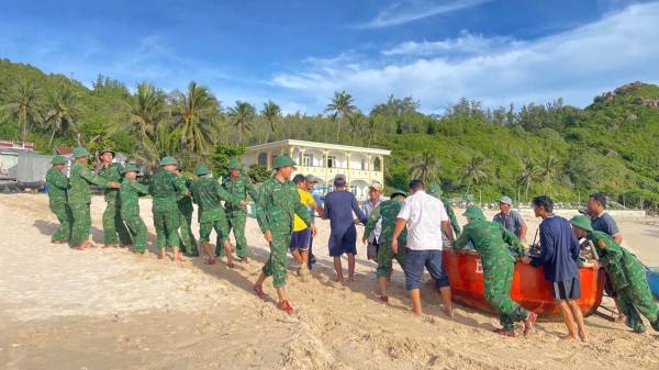 Phòng tránh bão số 13 Kalmaegi: Gia Lai cho học sinh nghỉ học Phòng tránh bão số 13 Kalmaegi: Gia Lai cho học sinh nghỉ học