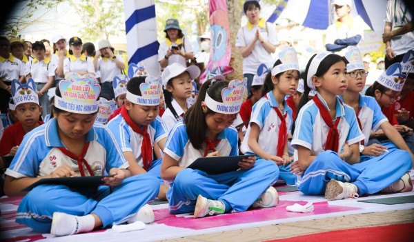 Quảng Ngãi: Hơn 700 học sinh và giáo viên tham gia Ngày hội ATGT