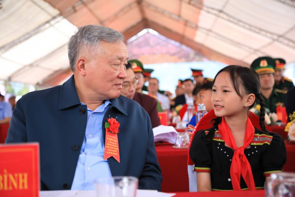 Quảng Ngãi khởi công 4 trường phổ thông nội trú 600 tỉ đồng tại xã biên giới Quảng Ngãi khởi công 4 trường phổ thông nội trú 600 tỉ đồng tại xã biên giới