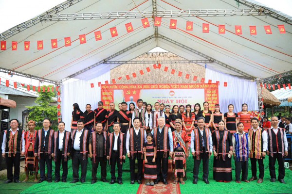 Quảng Ngãi khởi công 4 trường phổ thông nội trú 600 tỉ đồng tại xã biên giới Quảng Ngãi khởi công 4 trường phổ thông nội trú 600 tỉ đồng tại xã biên giới