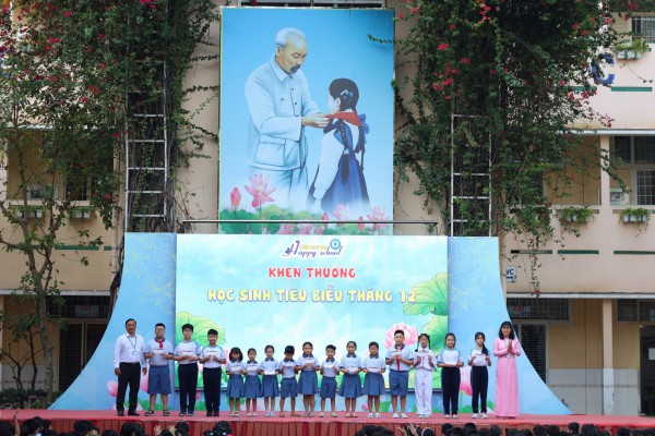 Quy định khen thưởng học sinh mới nhất có gì đáng chú ý? Quy định khen thưởng học sinh mới nhất có gì đáng chú ý?