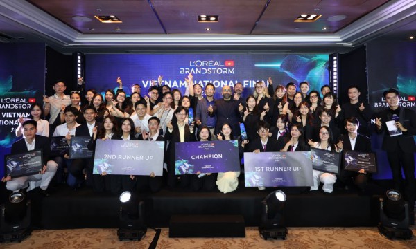 RMIT giành vé đại diện Việt Nam tranh tài với sinh viên toàn cầu ở Paris