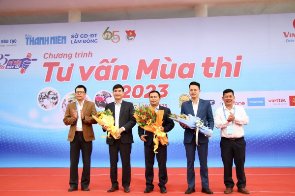 Rộn ràng Tư vấn mùa thi năm 2023 tại thành phố ngàn hoa