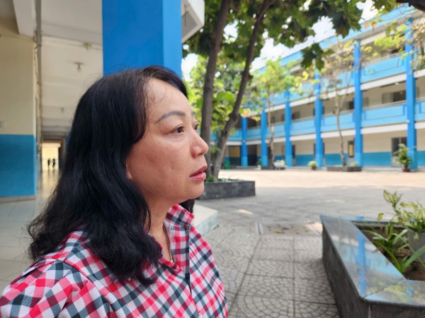 Sáng nay 220 học sinh Trường tiểu học Bình Quới Tây, TP.HCM nghỉ học