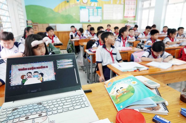 Sẽ sửa quy định về chuẩn bàn ghế học sinh