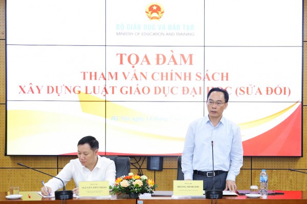 Sẽ thiết lập cơ chế học phí gắn với chất lượng đào tạo Sẽ thiết lập cơ chế học phí gắn với chất lượng đào tạo
