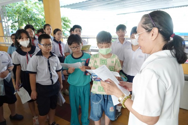 Siết dạy thêm, học thêm: Để Thông tư 29 không theo 'vết xe đổ' Thông tư 17 Siết dạy thêm, học thêm: Để Thông tư 29 không theo 'vết xe đổ' Thông tư 17