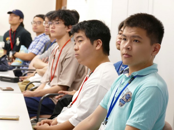 Sinh viên Việt Nam chưa tốt nghiệp ĐH đã nhận 3 học bổng tiến sĩ tại Mỹ
