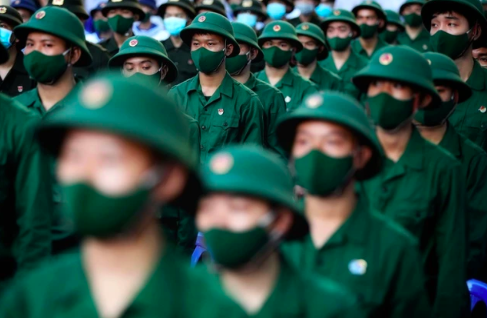 Sinh viên chương trình liên kết, thạc sĩ, tiến sĩ có thực hiện nghĩa vụ quân sự?