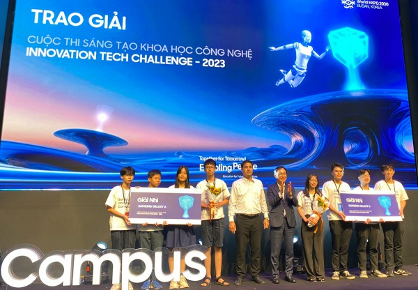 Sinh viên ĐH Duy Tân giành cả giải Nhất và Nhì ở Samsung Innovation Campus (SIC) 2023 Sinh viên ĐH Duy Tân giành cả giải Nhất và Nhì ở Samsung Innovation Campus (SIC) 2023