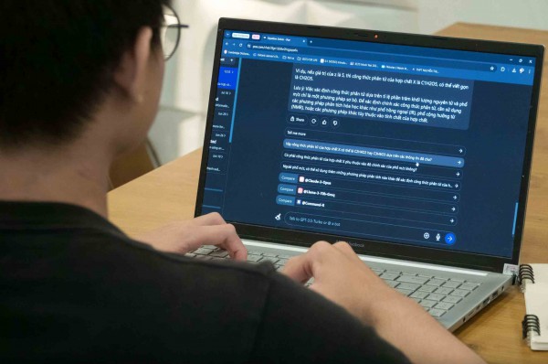 Sinh viên dùng thủ thuật để... che dấu AI Sinh viên dùng thủ thuật để... che dấu AI