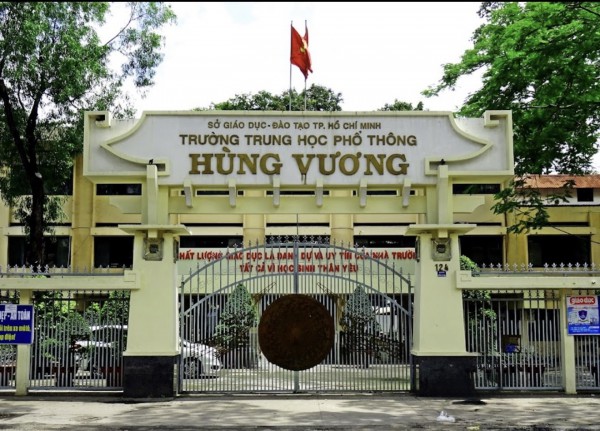 Sở GD-ĐT TP.HCM bổ nhiệm hiệu trưởng nhiều trường THPT